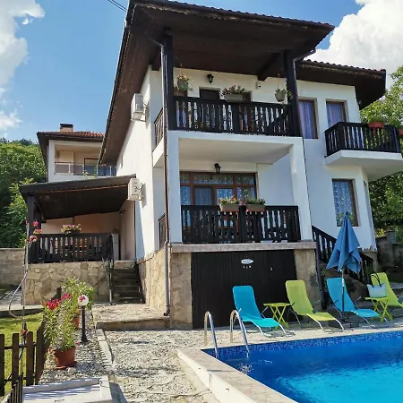 Holly ゲストハウス *