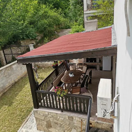 ゲストハウス Holly *