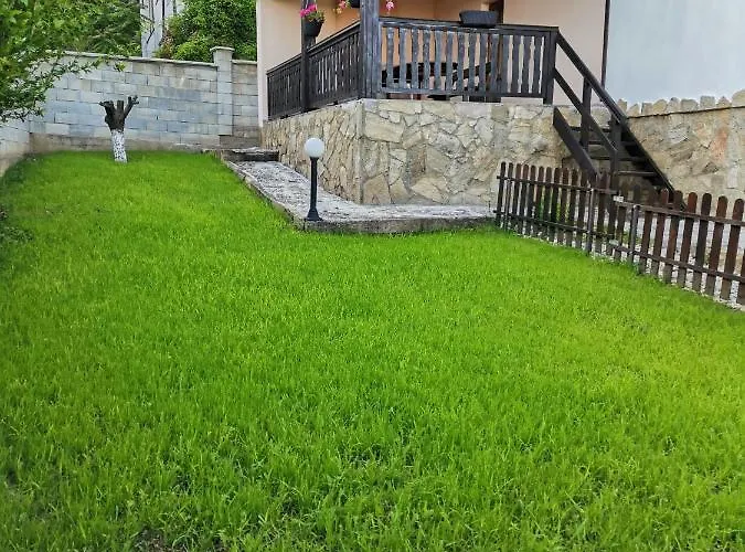 Πανσιόν Holly Μπαλτσίκ