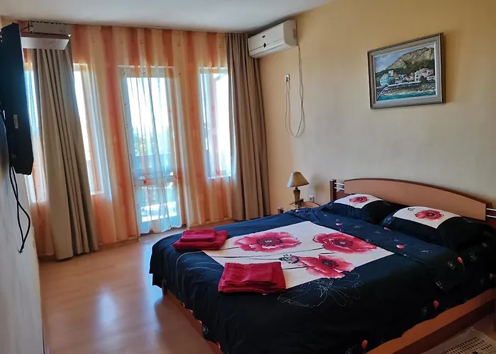 Πανσιόν Holly Μπαλτσίκ