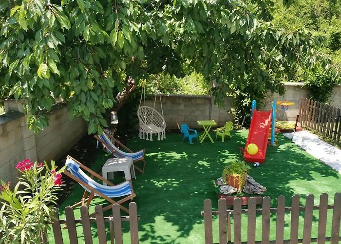 Πανσιόν Holly Μπαλτσίκ